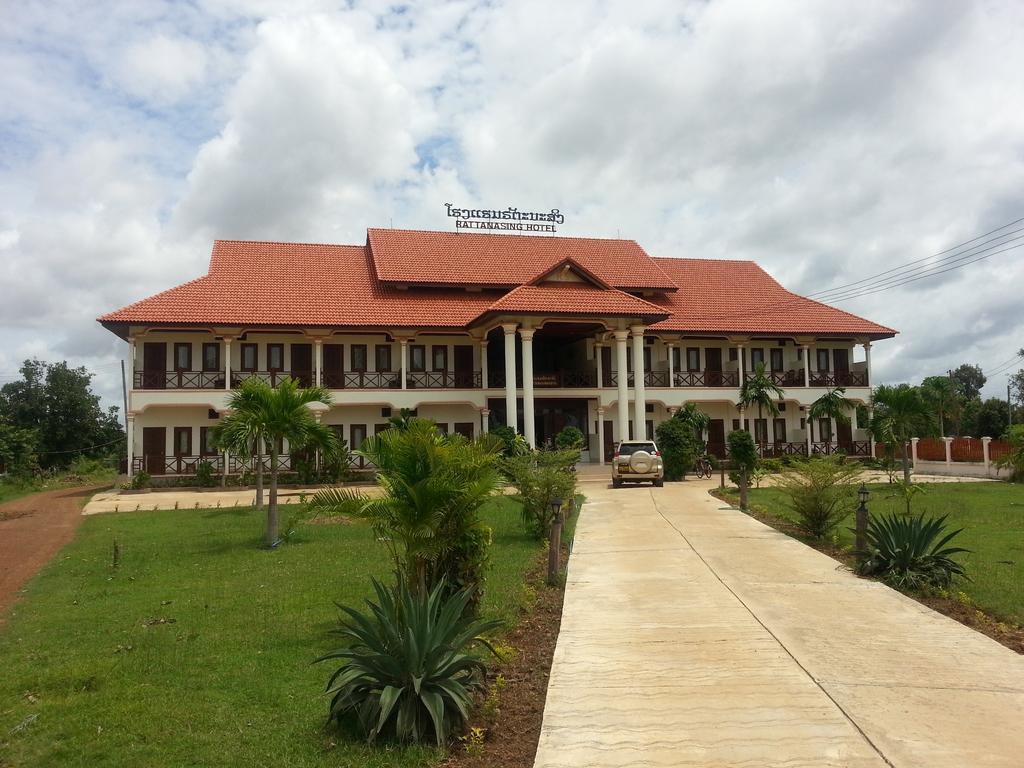 Rattanasing Hotel Muang Khong Luaran gambar